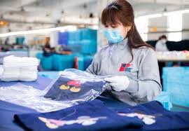How Disney Fama Jewelry Manufacturers US Help Brands Enter the Licensed Jewelry World